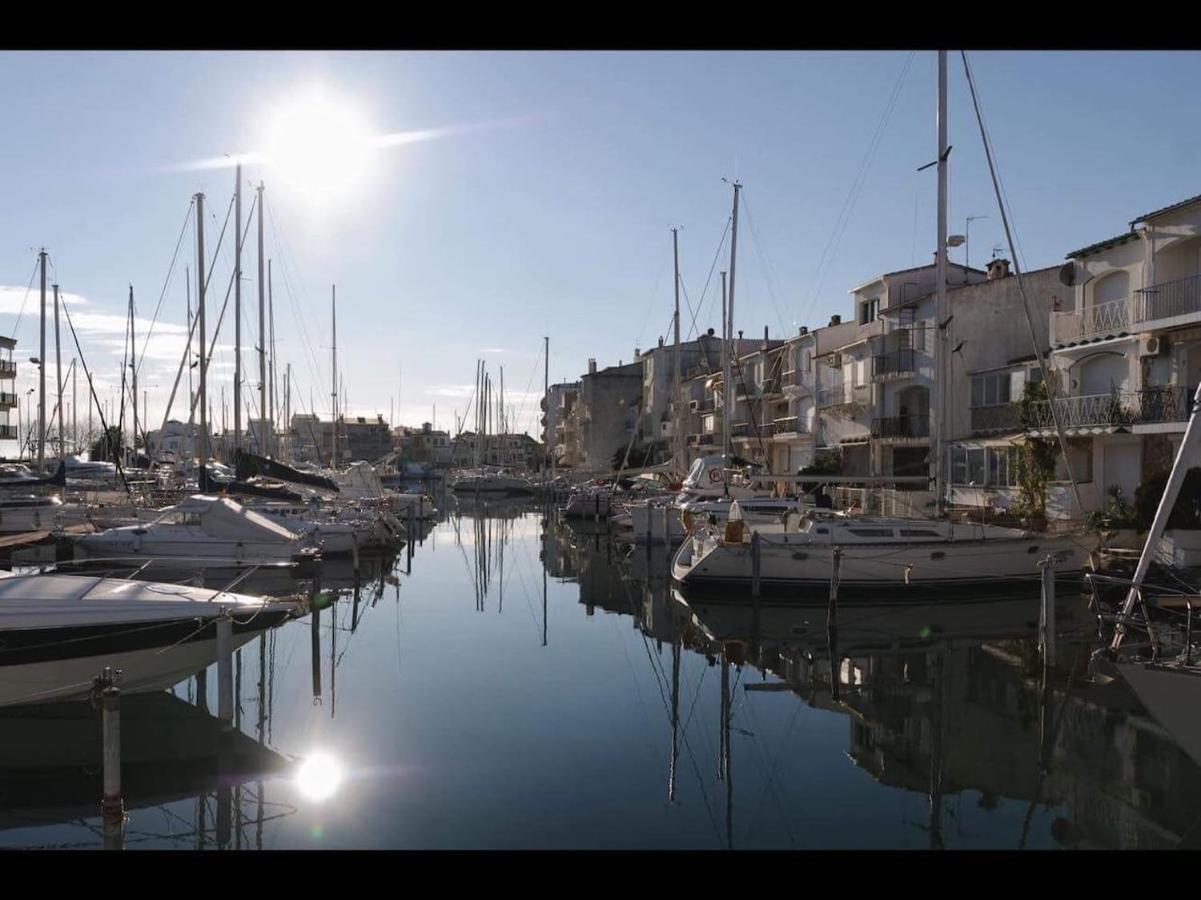 Grand Appartement Vue Sur Canal 4 Pers Wifi Empuriabrava Exteriör bild